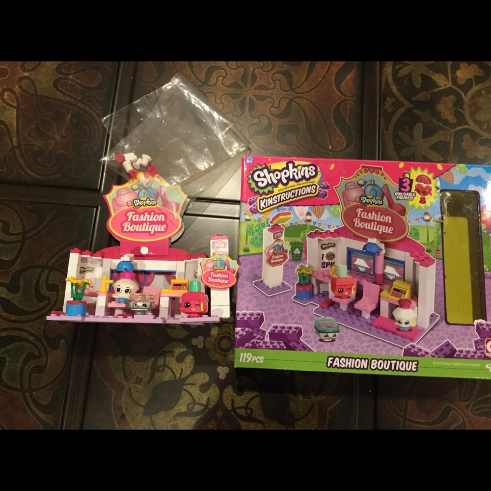 Shopkins Kinstructions Fashion Boutique